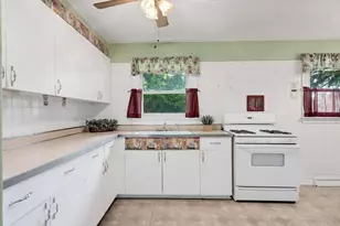 526 67th Pl, Willowbrook, IL 60527 - Photo 8