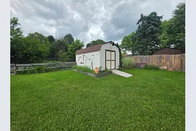 980 S Bell School Road, Rockford, IL 61108 - Photo 8
