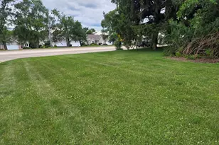 980 S Bell School Rd, Rockford, IL 61108 - Photo 4