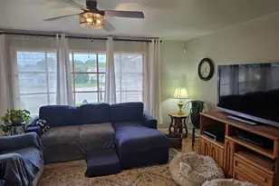 980 S Bell School Rd, Rockford, IL 61108 - Photo 16