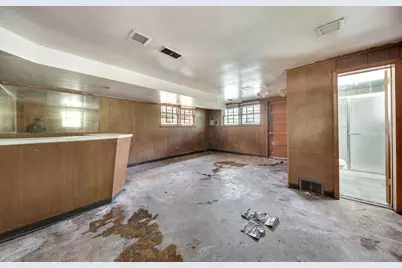 2558 E 93rd Street, Chicago, IL 60617 - Photo 10