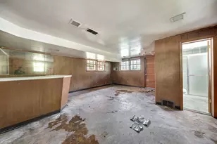 2558 E 93rd St, Chicago, IL 60617 - Photo 10