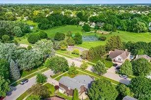 1021 Colony Dr, Crystal Lake, IL 60014 - Photo 38