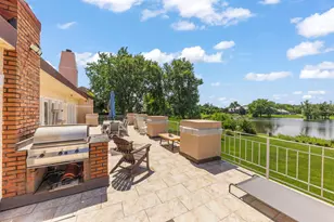 8170 Lake Ridge Dr, Burr Ridge, IL 60527 - Photo 20