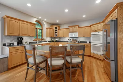 2644 Freeland Circle, Naperville, IL 60564 - Photo 14