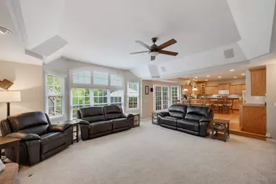 2644 Freeland Circle, Naperville, IL 60564 - Photo 10