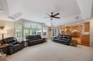 2644 Freeland Cir, Naperville, IL 60564 - Photo 10