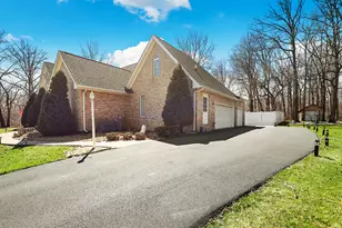 2200 E Gaisor Ct, Crete, IL 60417 - Photo 46