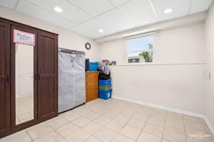 32 W Schubert Ave, Glendale Heights, IL 60139 - Photo 16