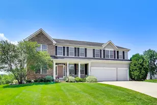 7 Fairhaven Ct, Lake in the Hills, IL 60156 - Photo 1