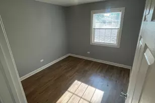 1202 Spur Ct, Wheeling, IL 60090 - Photo 12