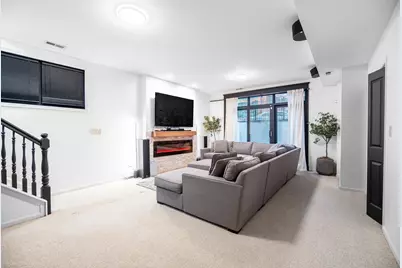 1425 W Fillmore Street #1, Chicago, IL 60607 - Photo 18