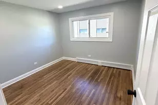 8936 Northshore Dr, Des Plaines, IL 60016 - Photo 18
