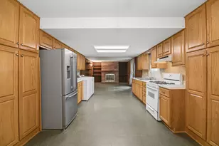 2621 E Heritage Dr, Kankakee, IL 60901 - Photo 6