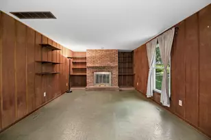 2621 E Heritage Dr, Kankakee, IL 60901 - Photo 8