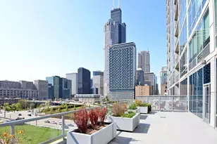 611 S Wells St, Chicago, IL 60607 - Photo 22