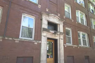 1057 W Berwyn Ave, Chicago, IL 60640 - Photo 1