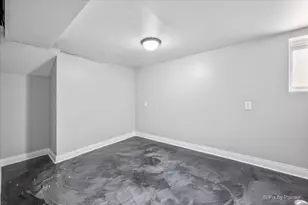 8453 S Aberdeen St, Chicago, IL 60620 - Photo 22