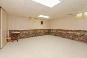 1604 6 Points Rd, Bloomington, IL 61701 - Photo 32