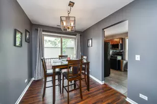 1348 McDowell Rd, Naperville, IL 60563 - Photo 6