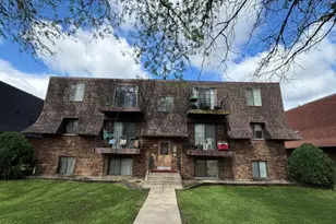 1127 Elizabeth Ct, Crest Hill, IL 60403 - Photo 1