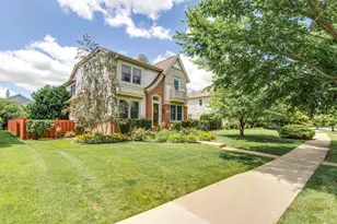 1590 Fielding Dr, Glenview, IL 60026 - Photo 2