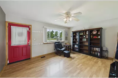 4595 Zeppelin Drive, Hanover Park, IL 60133 - Photo 4