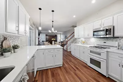 1 Fernwood Court, Algonquin, IL 60102 - Photo 12