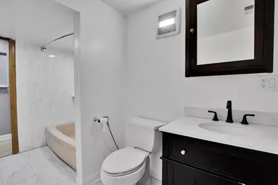501 Lafayette Lane, Hoffman Estates, IL 60169 - Photo 32