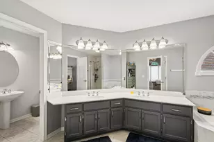 4647 N Thatcher Ave, Norridge, IL 60706 - Photo 14