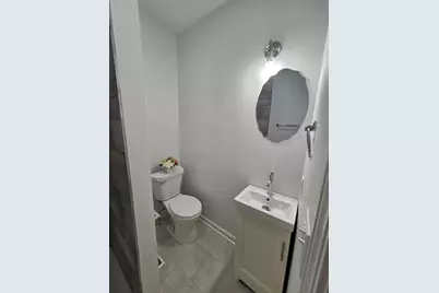 523 S McAlister Avenue, Waukegan, IL 60085 - Photo 8