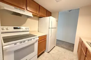 1 Renaissance Pl, Palatine, IL 60067 - Photo 4