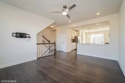 3S565 Camden Street, Warrenville, IL 60555 - Photo 2