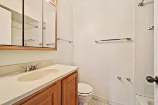 4 Mason St, Bensenville, IL 60106 - Photo 10