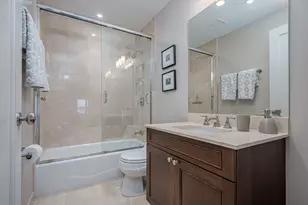 800 N Michigan Ave, Chicago, IL 60611 - Photo 20