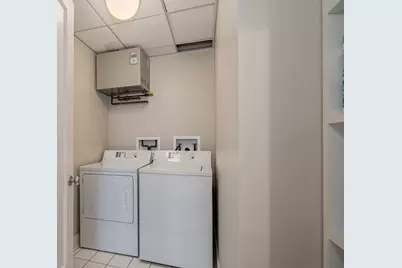 800 N Michigan Avenue #3403, Chicago, IL 60611 - Photo 16