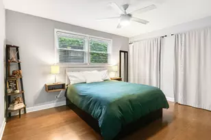 5754 N Christiana Ave, Chicago, IL 60659 - Photo 20