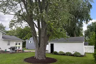 5S334 Stewart Dr, Naperville, IL 60563 - Photo 18