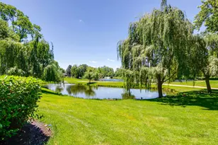 3875 S Mission Hills Rd, Northbrook, IL 60062 - Photo 12