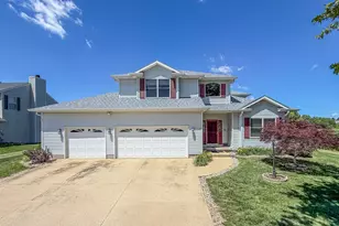 2903 Wynstone Dr, Champaign, IL 61822 - Photo 2