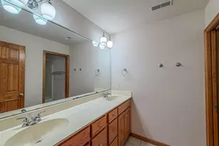 2903 Wynstone Dr, Champaign, IL 61822 - Photo 26