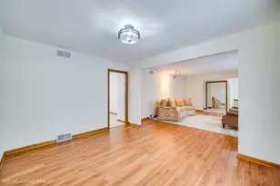15306 Narcissus Ct, Orland Park, IL 60462 - Photo 14