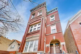 1639 N Claremont Ave, Chicago, IL 60647 - Photo 2