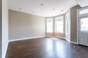 1525 W Addison St, Chicago, IL 60613 - Photo 24