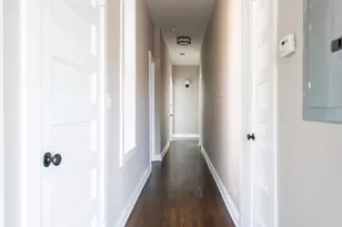 1525 W Addison St, Chicago, IL 60613 - Photo 22
