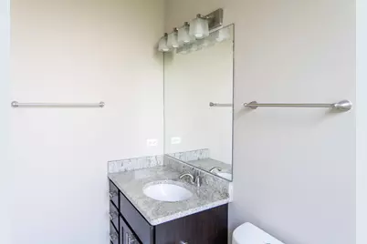 1525 W Addison Street #3, Chicago, IL 60613 - Photo 4