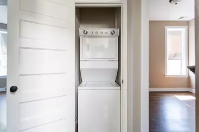 1525 W Addison Street #3, Chicago, IL 60613 - Photo 8