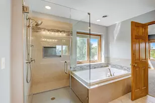 1807 Ballina Ln, McHenry, IL 60050 - Photo 16