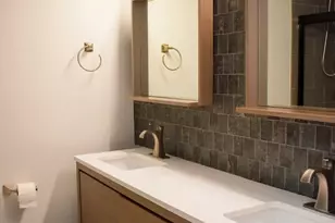 5950 Oakwood Dr, Lisle, IL 60532 - Photo 16