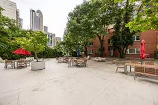 55 W Chestnut St, Chicago, IL 60610 - Photo 38